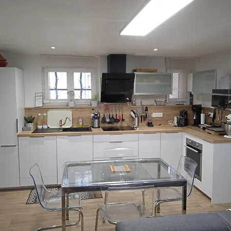 Maison Centre Village Proche Holiday home